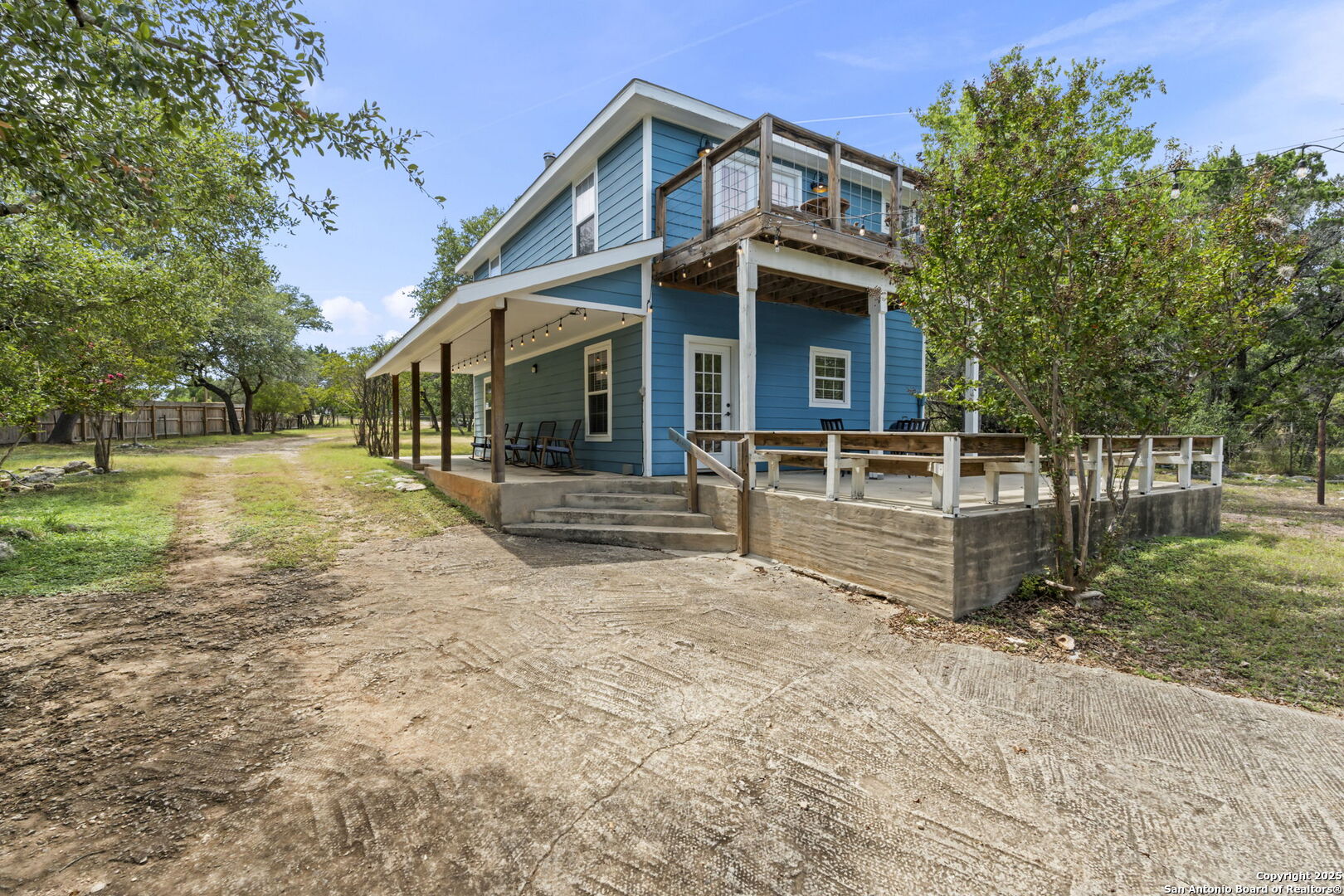 main property photo 26