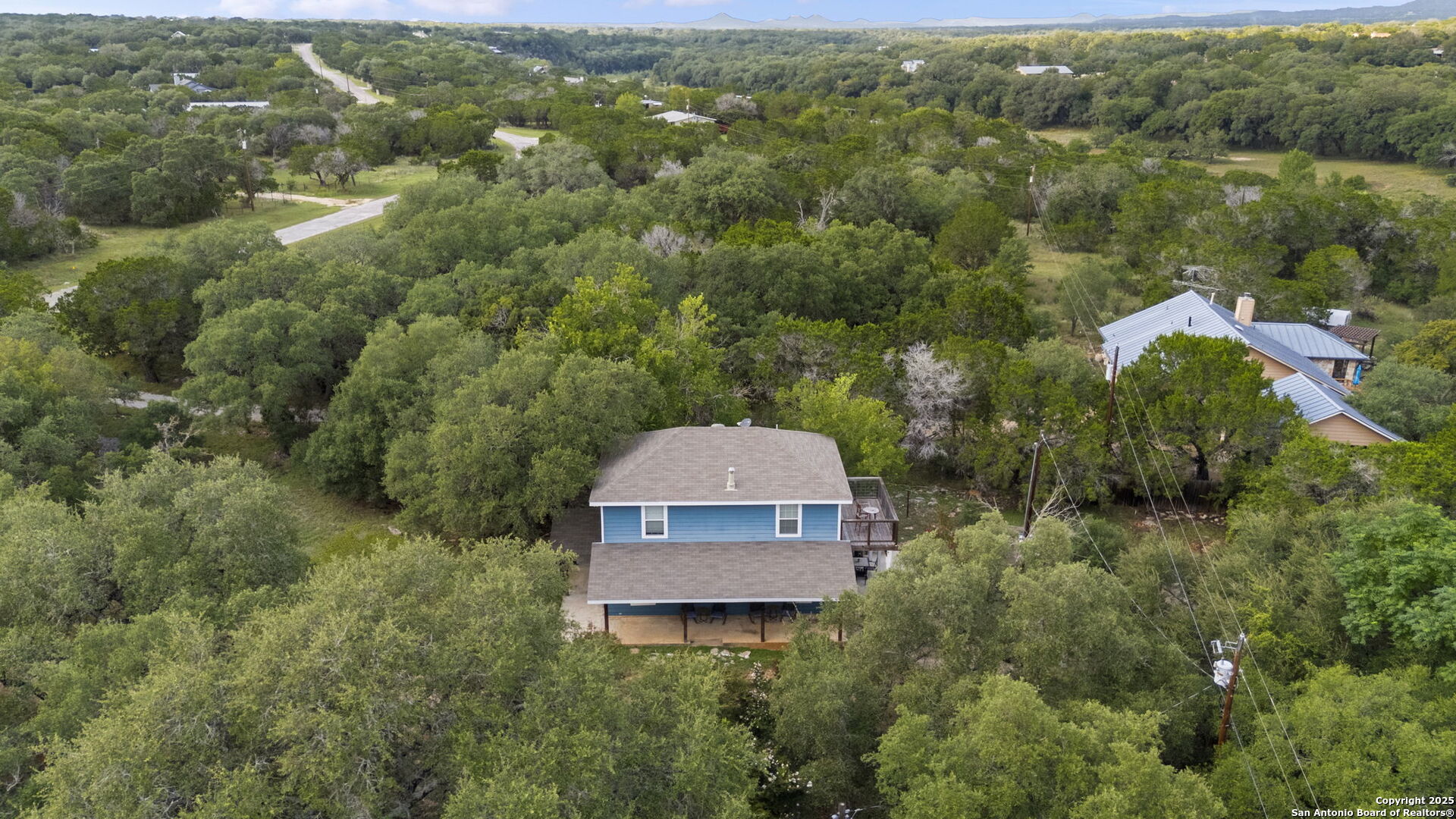 main property photo 36