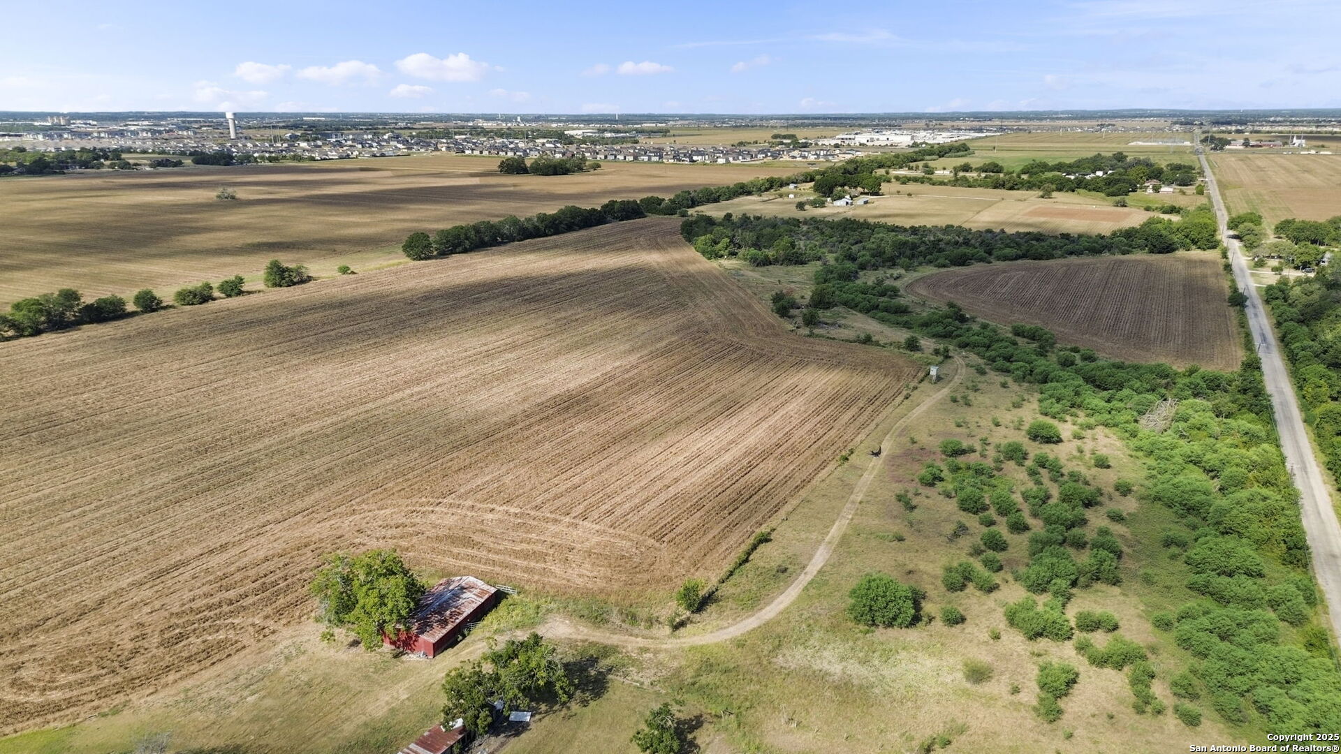 main property photo 15