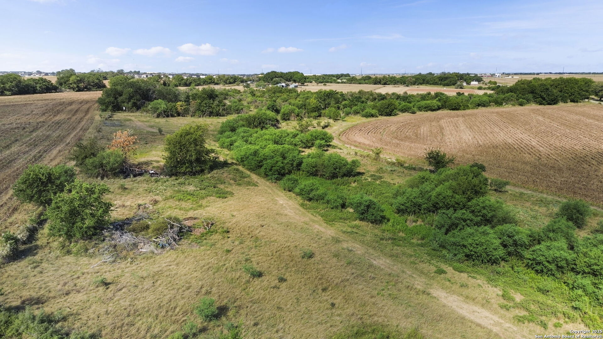 main property photo 20
