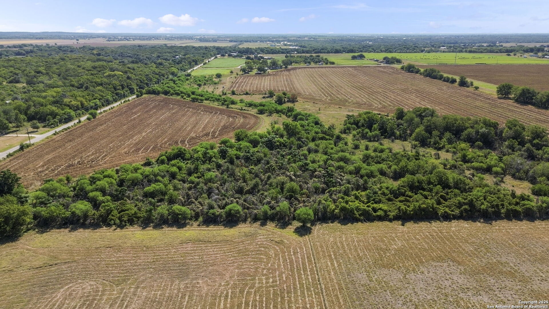 main property photo 8