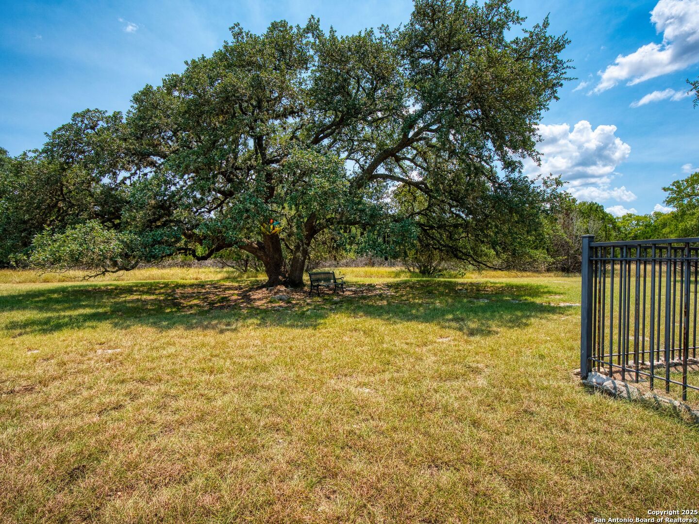 main property photo 35