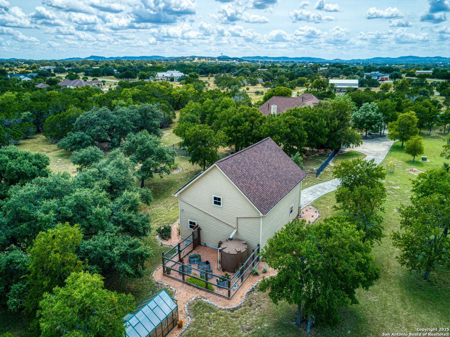 main property photo 42