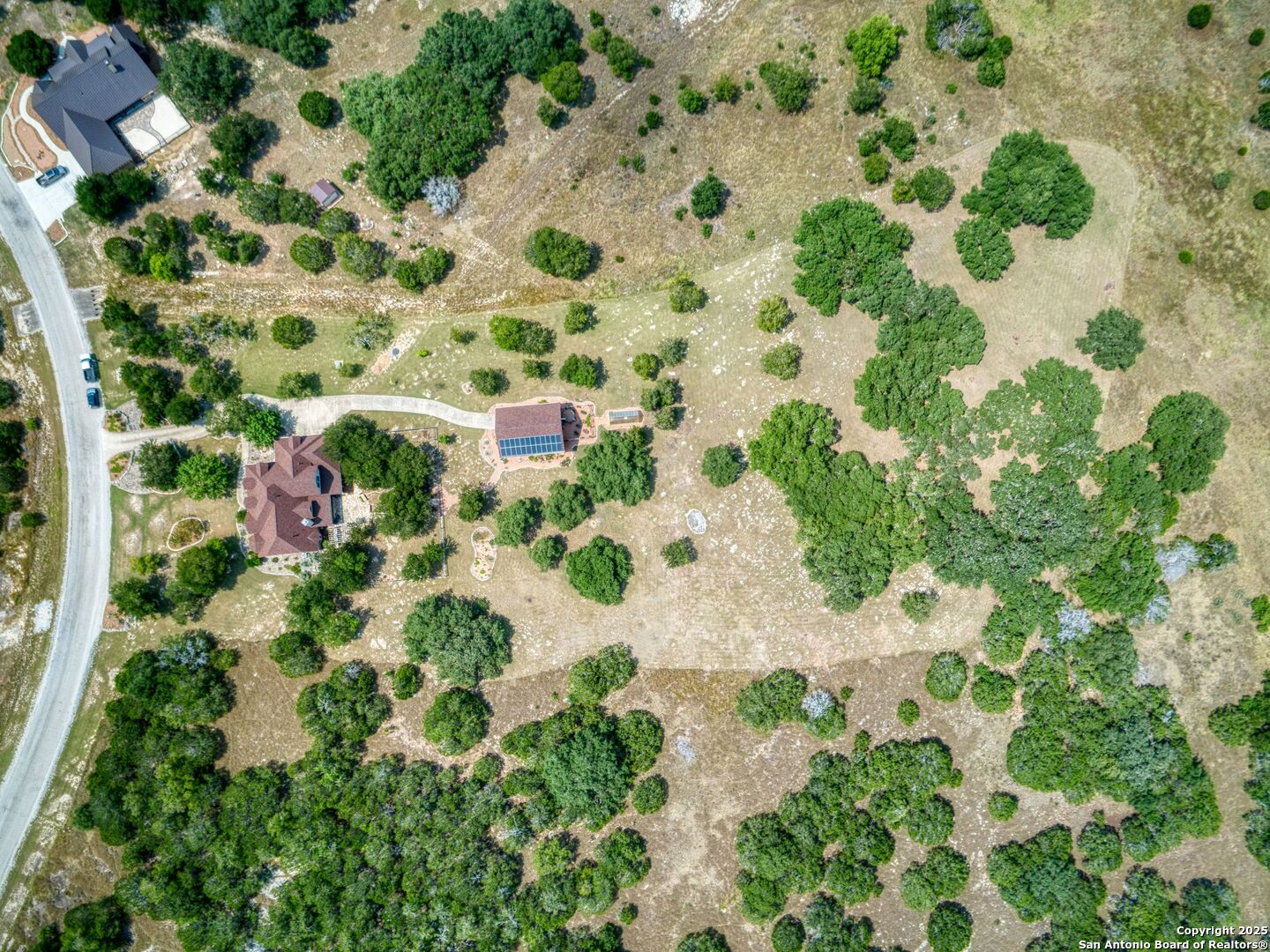 main property photo 43