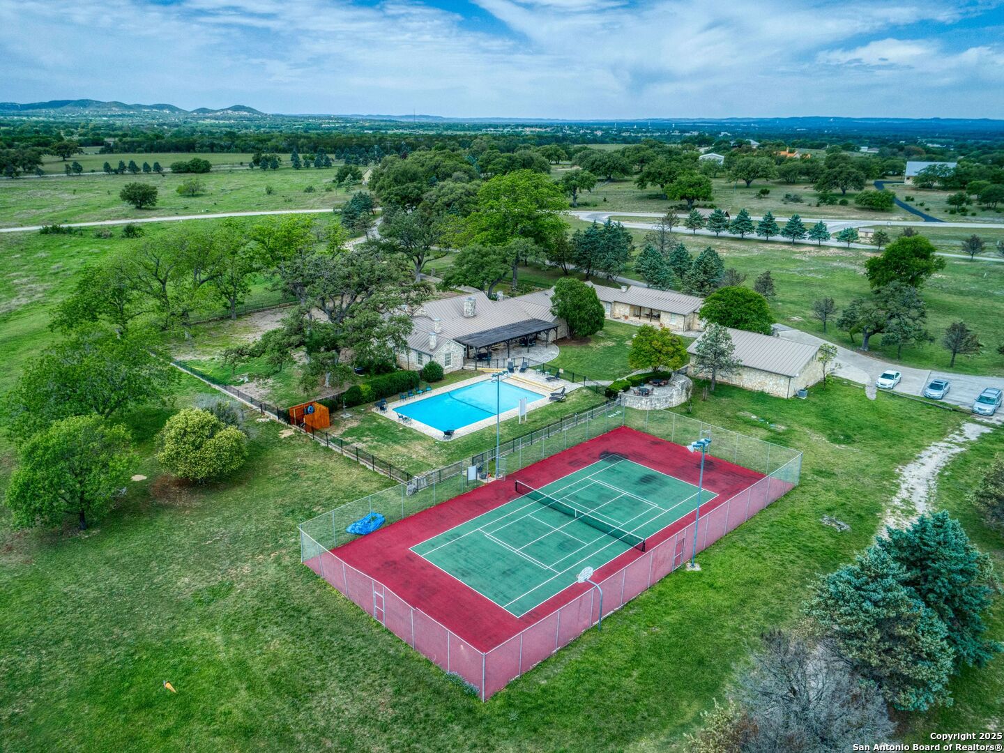 main property photo 48