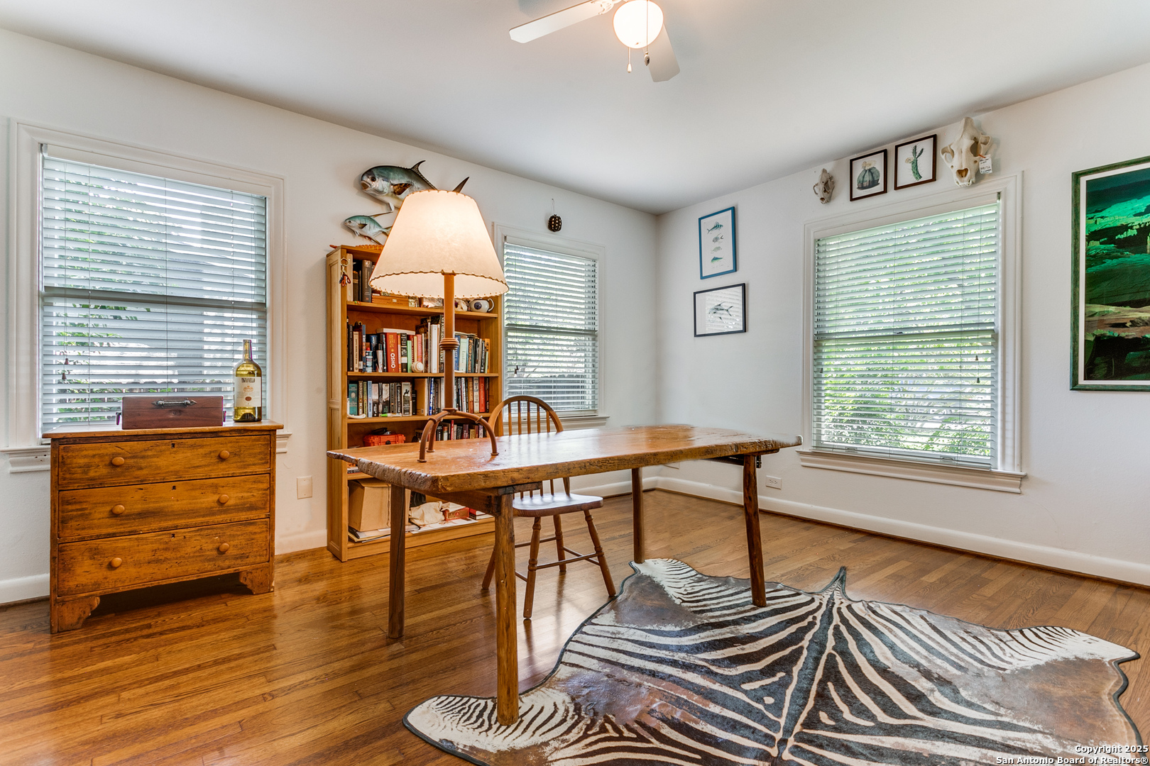 property viewer photo 12