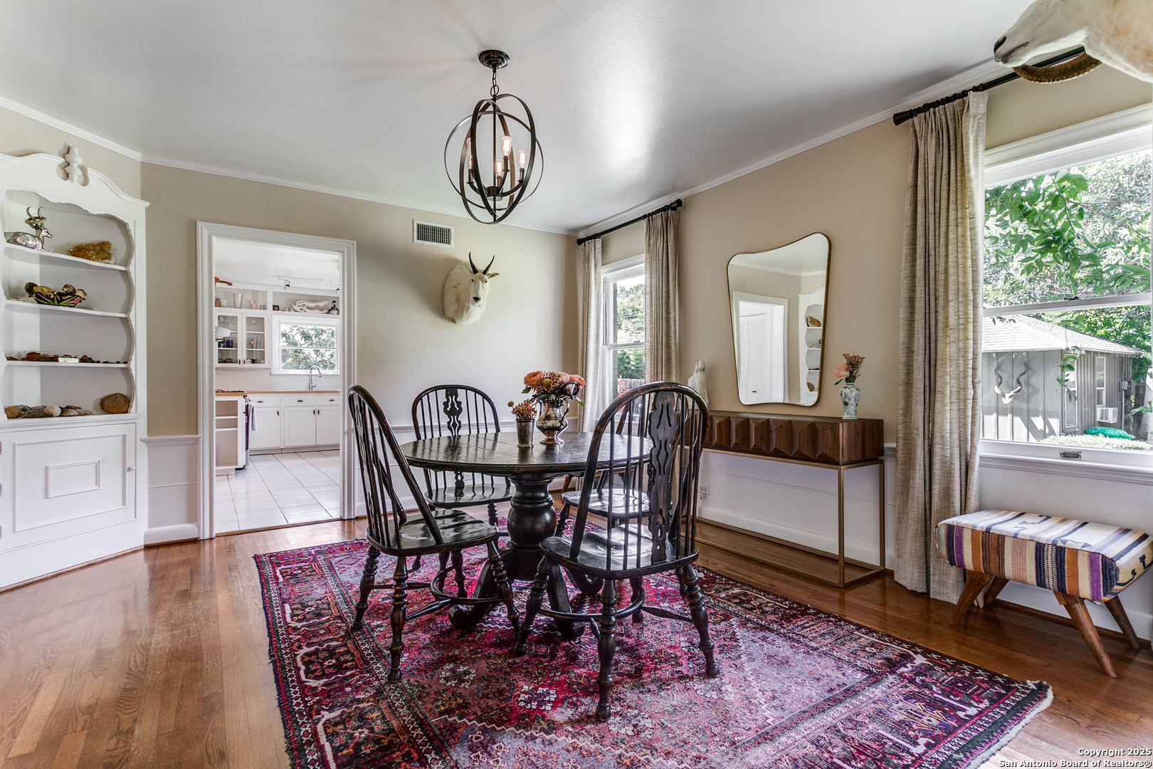 property viewer photo 9