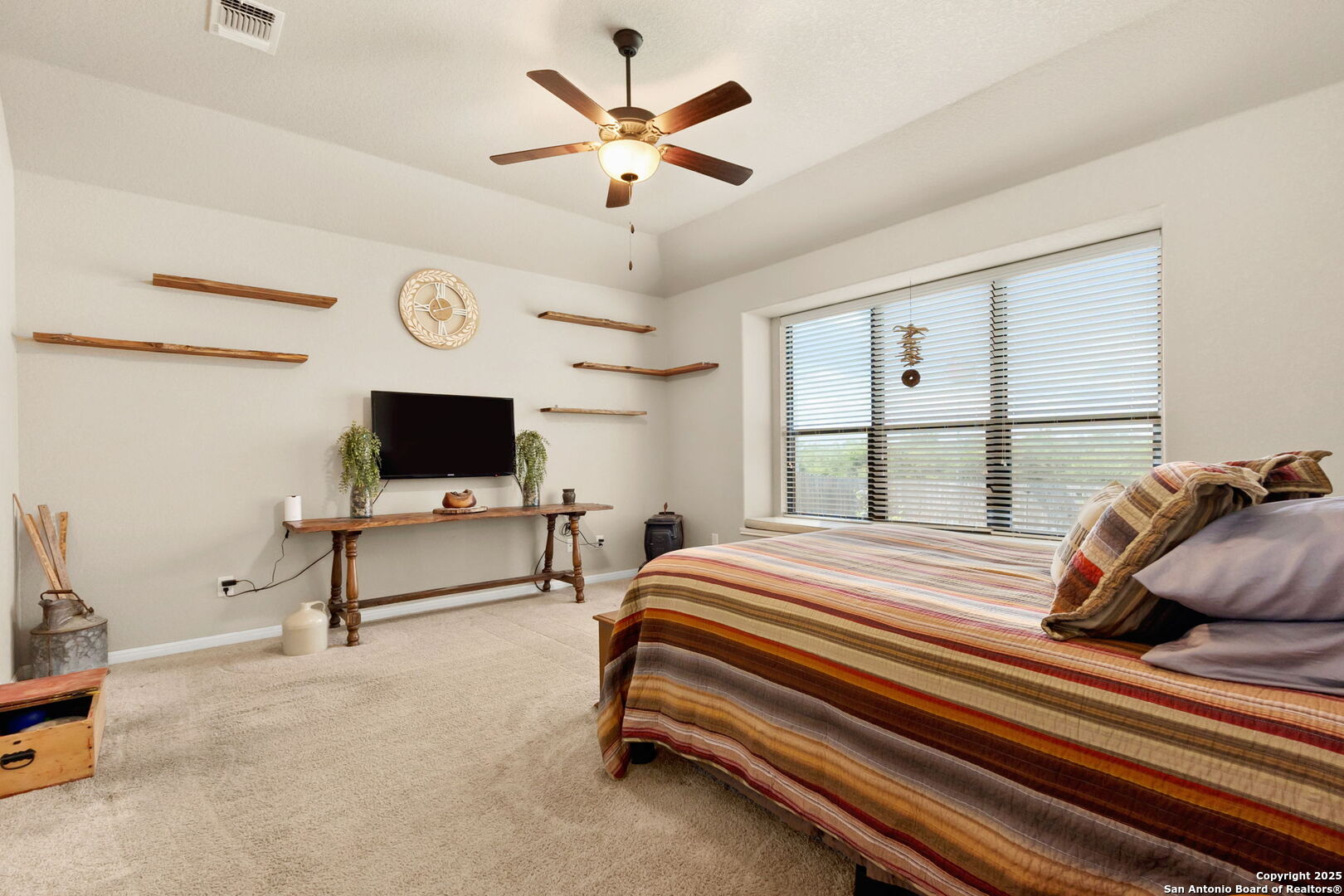 property viewer photo 14