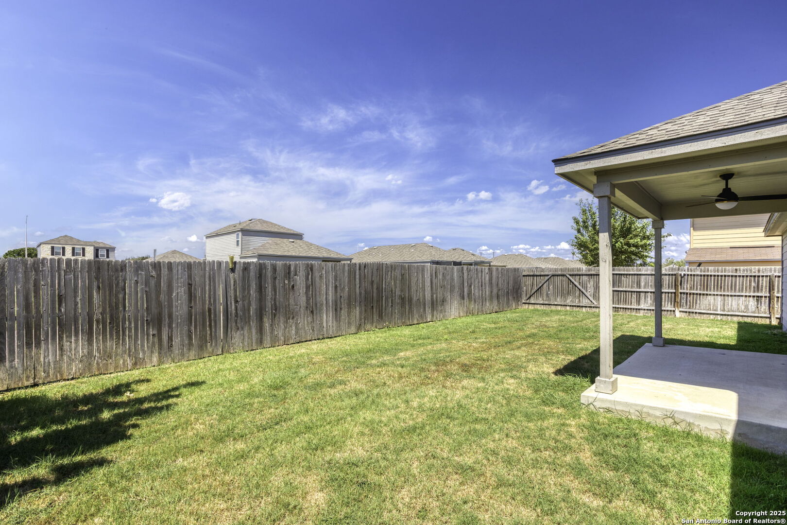 property viewer photo 14