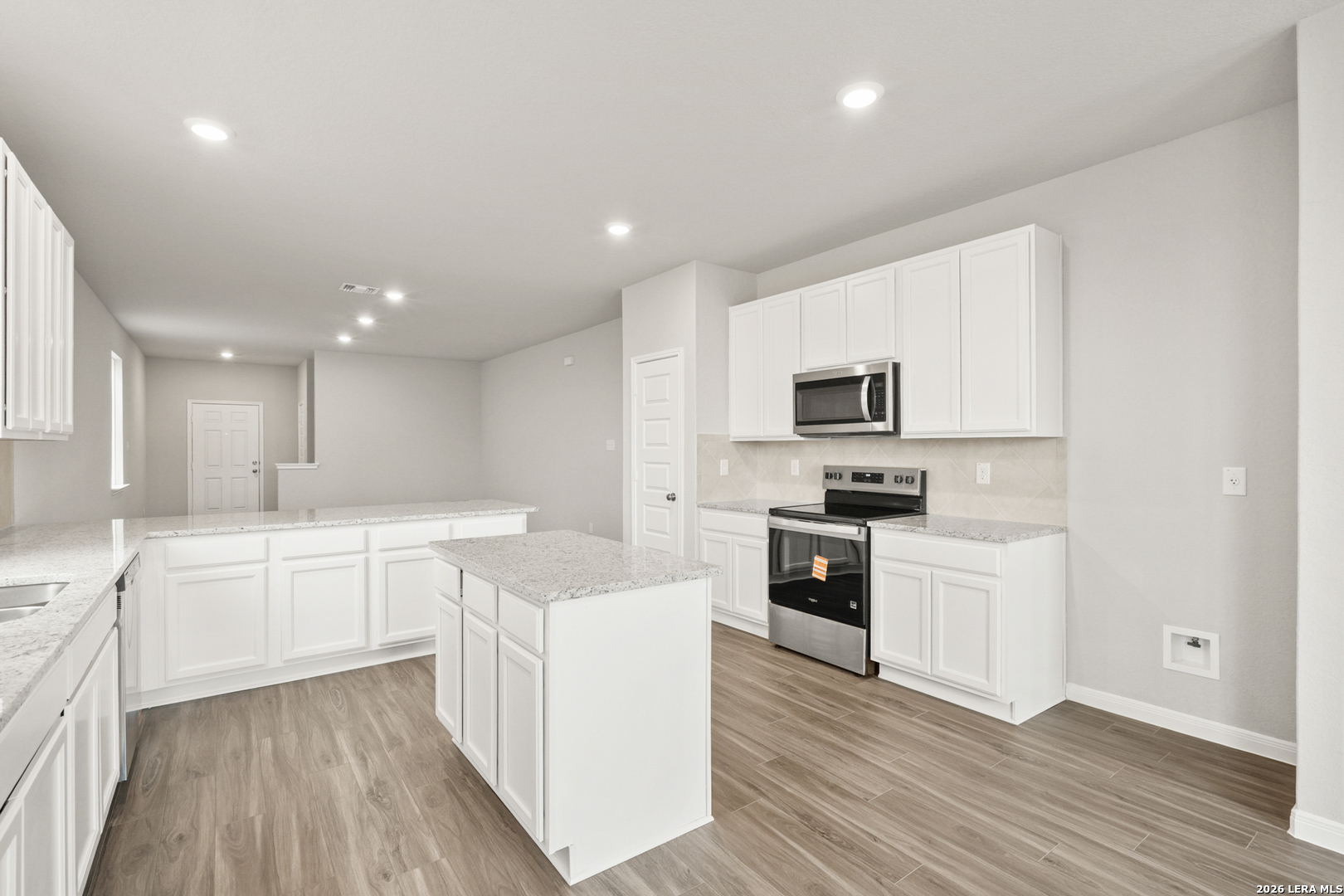 property viewer photo 1