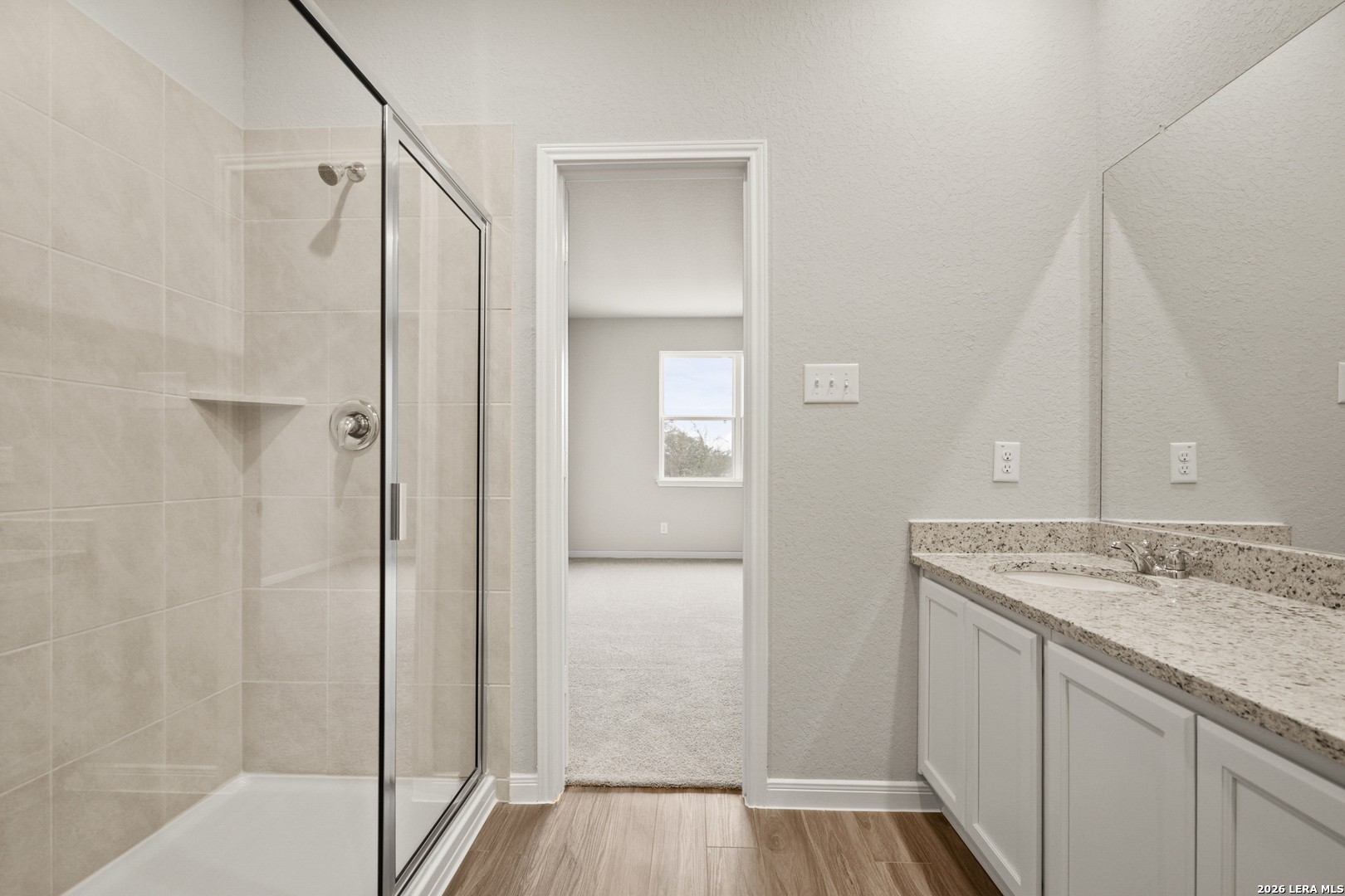 property viewer photo 13