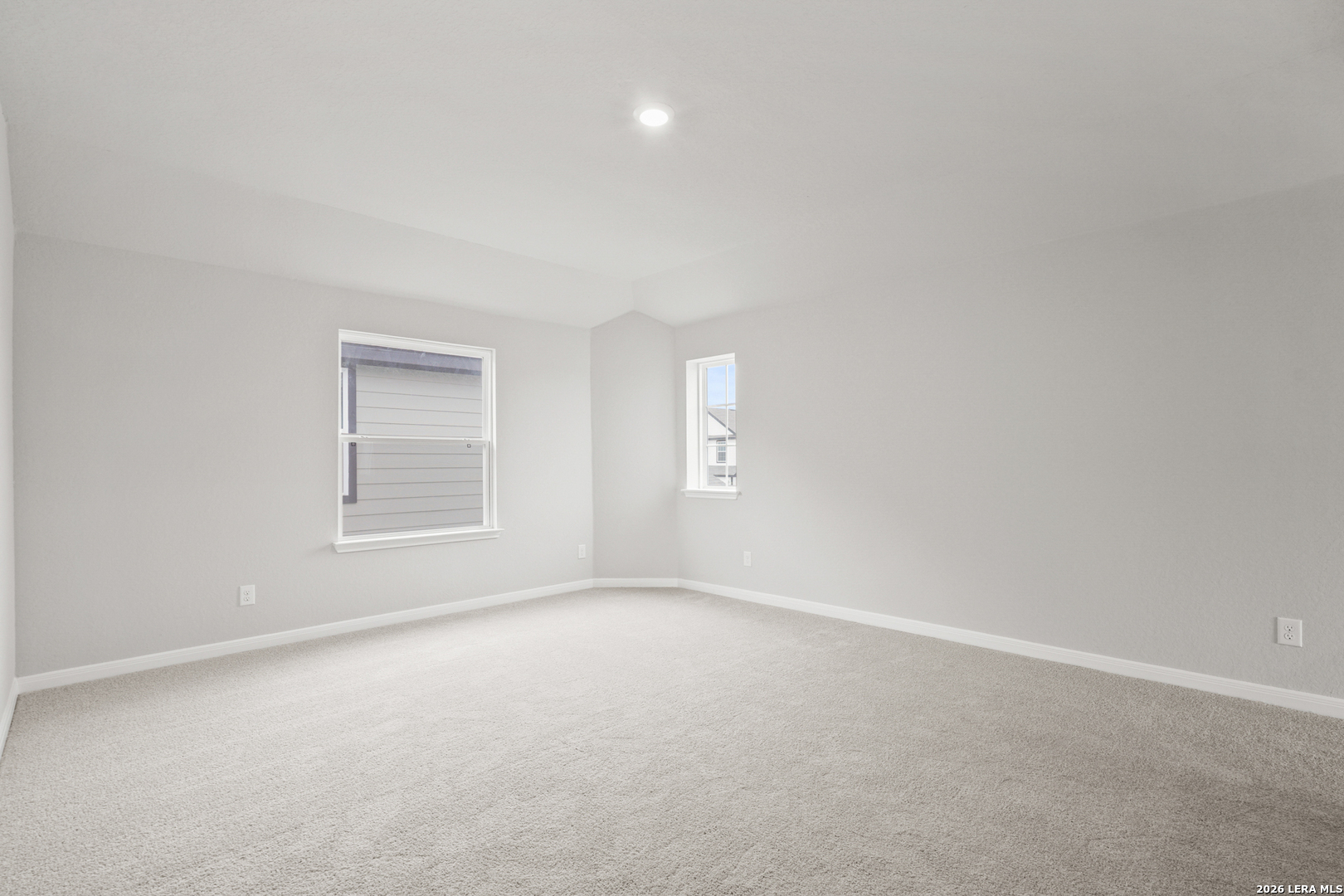 property viewer photo 14