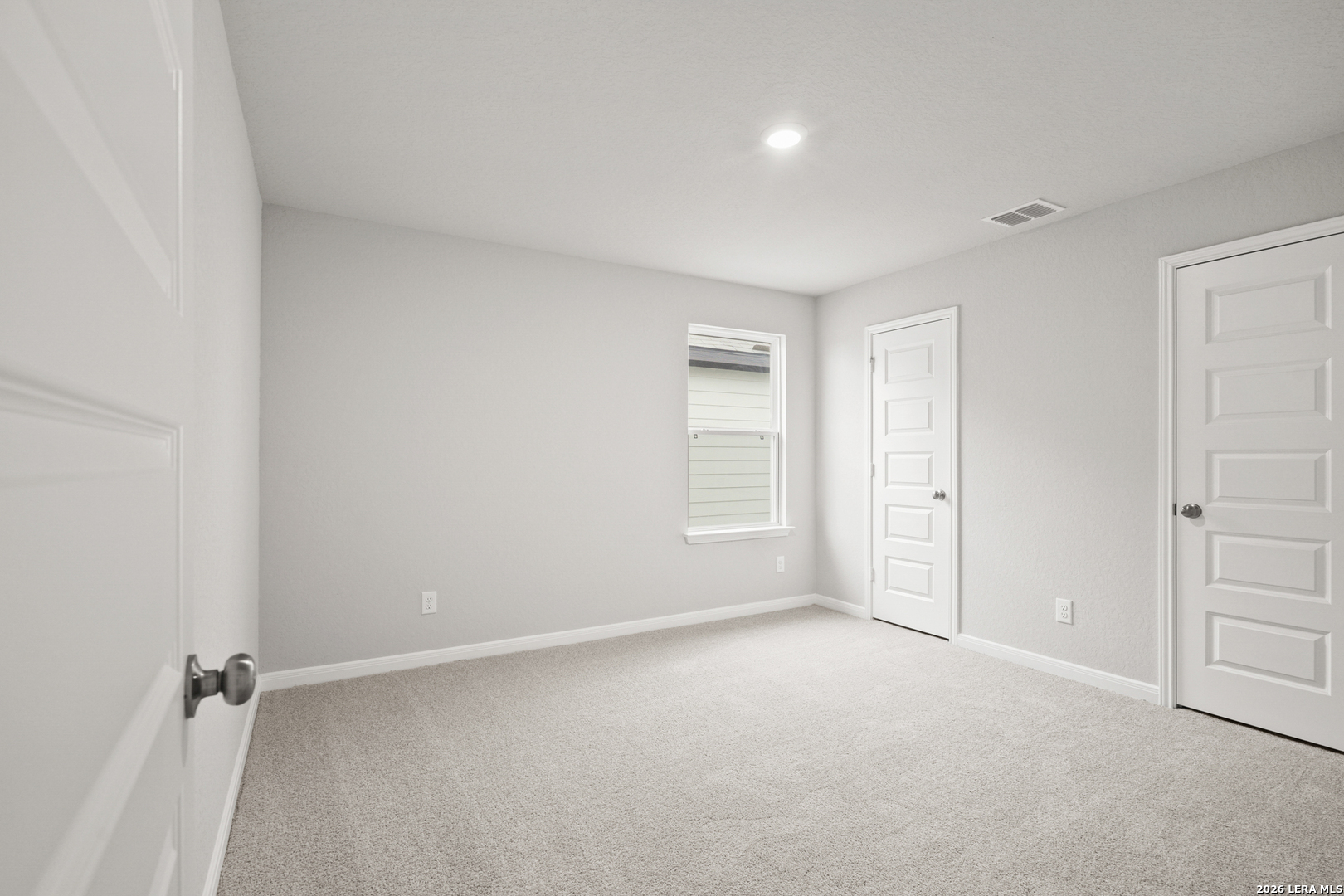 property viewer photo 15