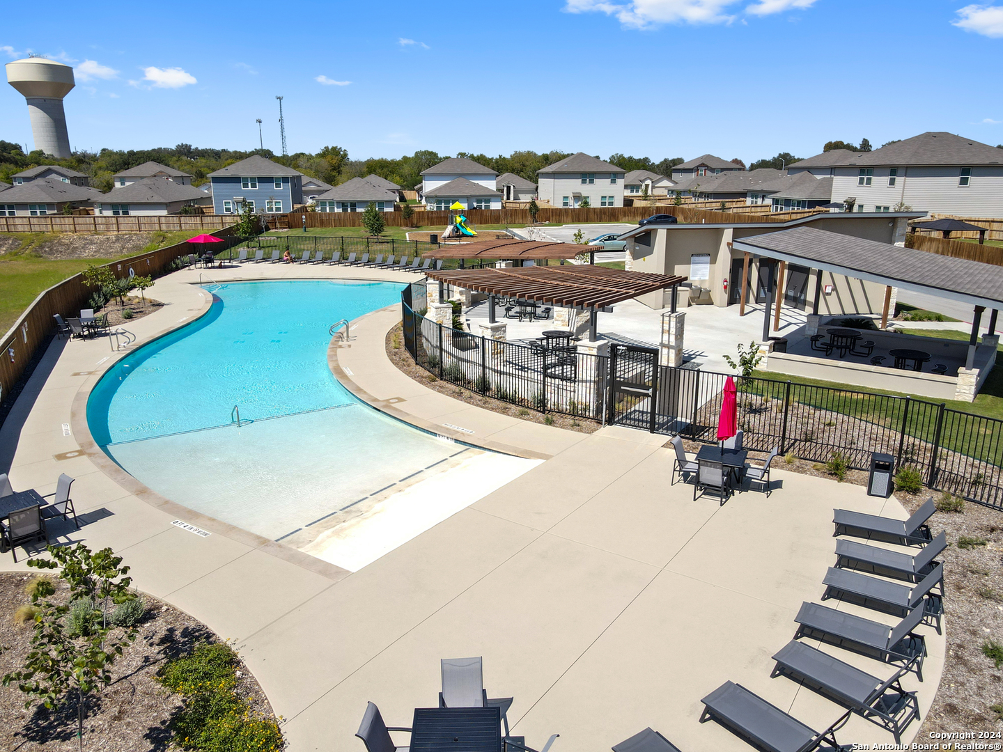 property viewer photo 30