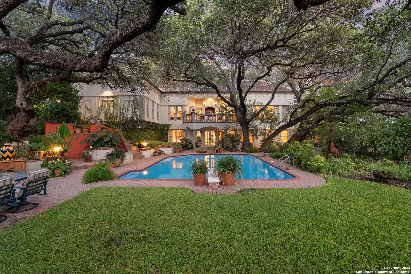 main property photo 38