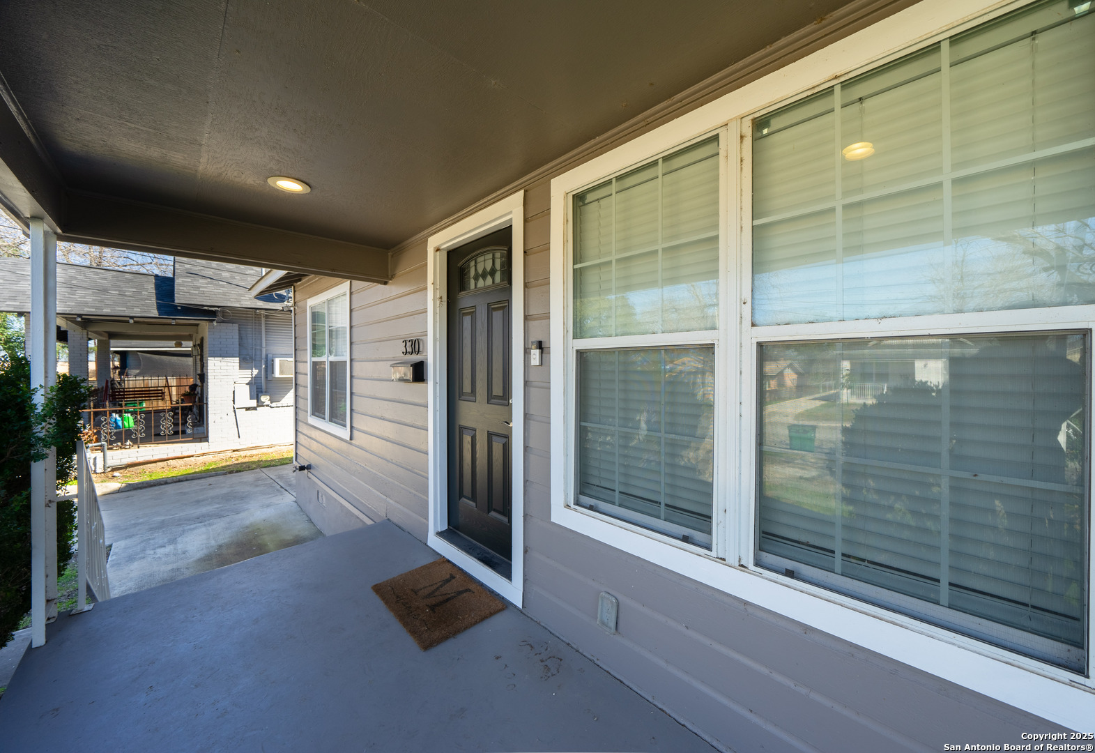 property viewer photo 5