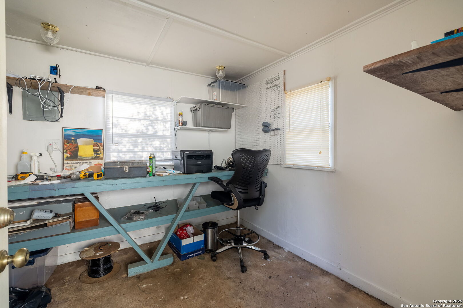 main property photo 18