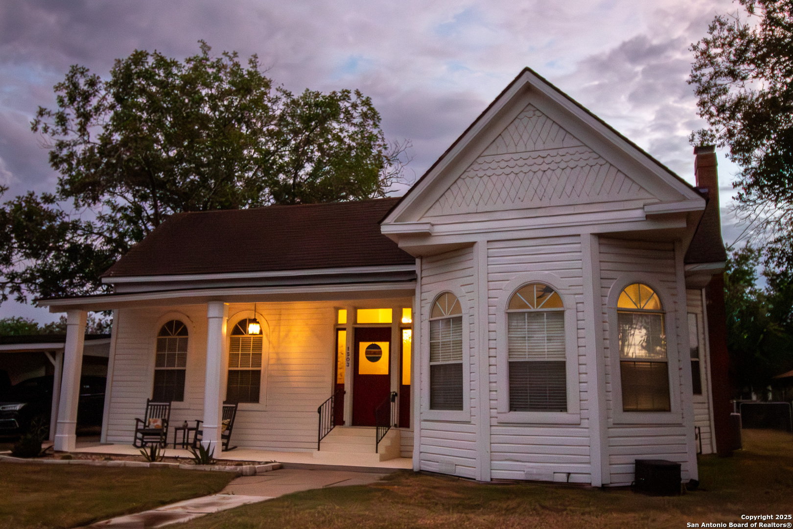 main property photo 27