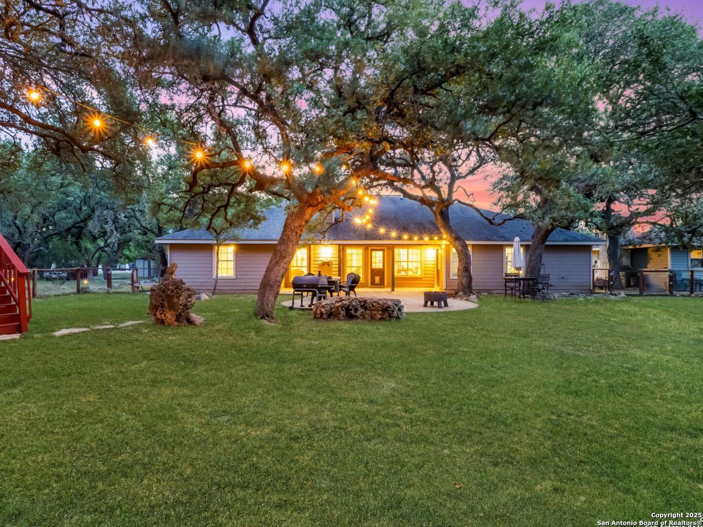 main property photo 45