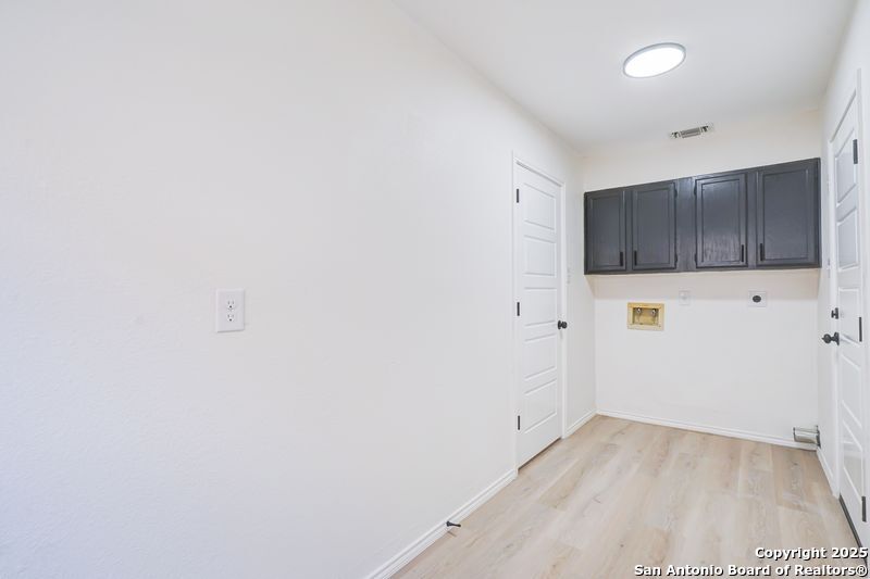 property viewer photo 34