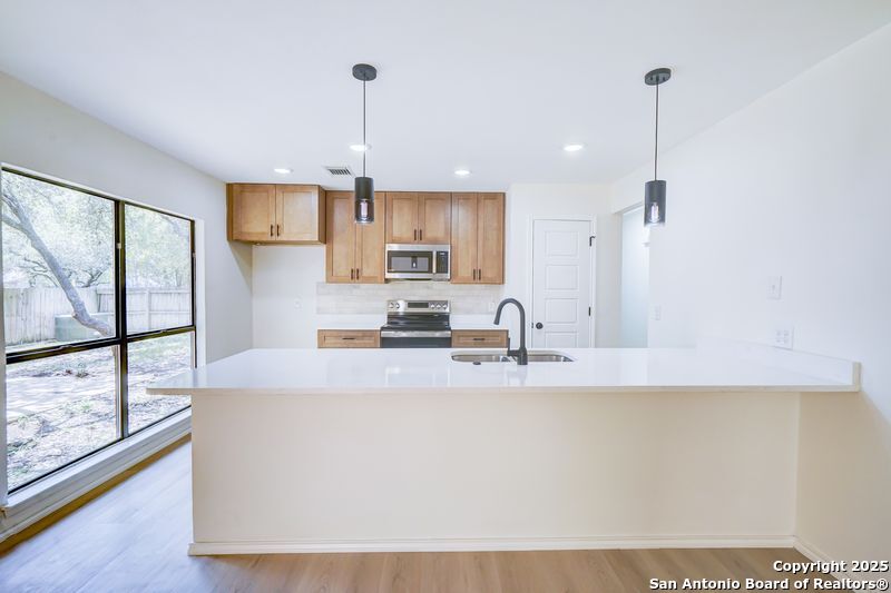 property viewer photo 4