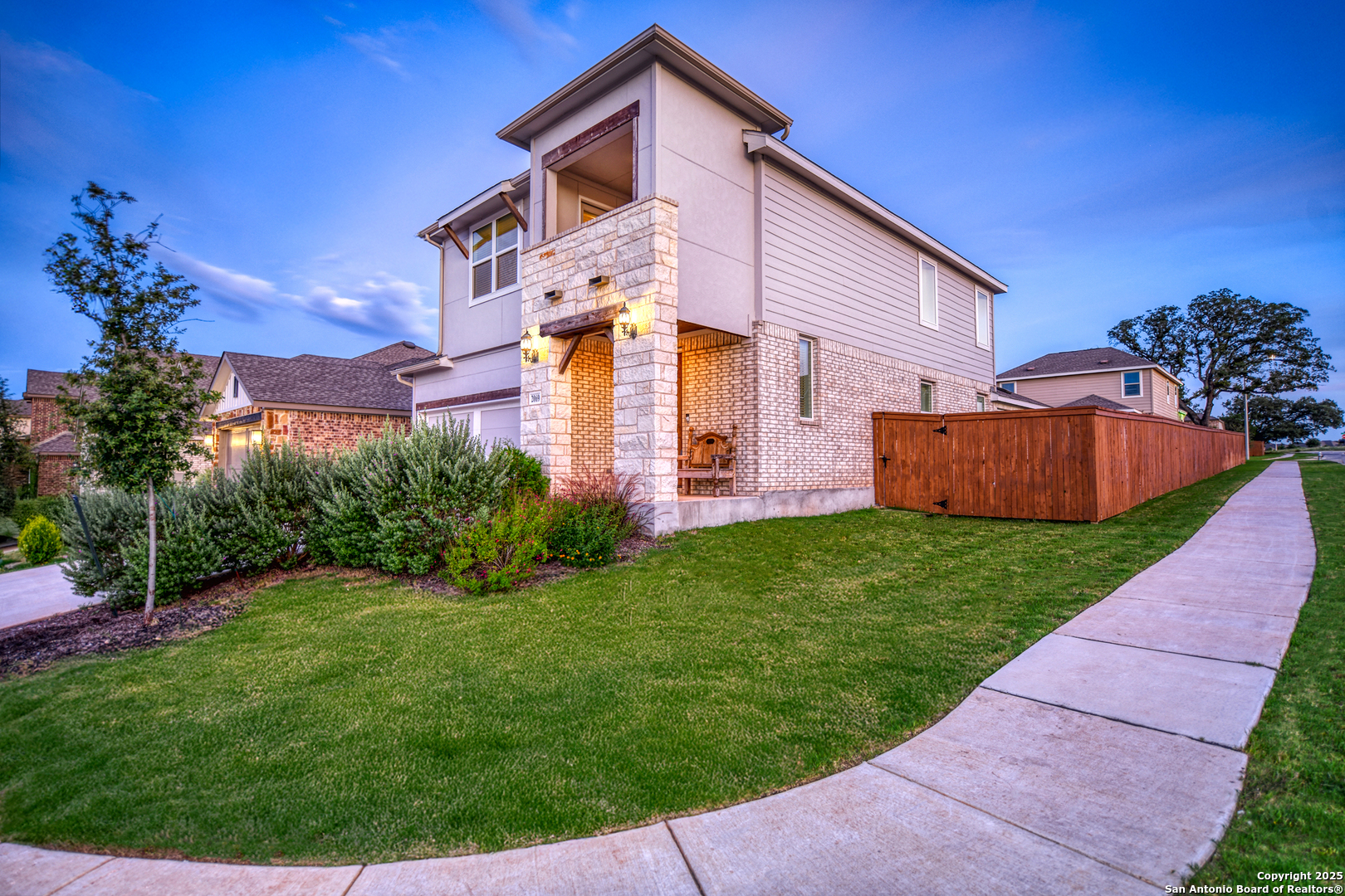 main property photo 1