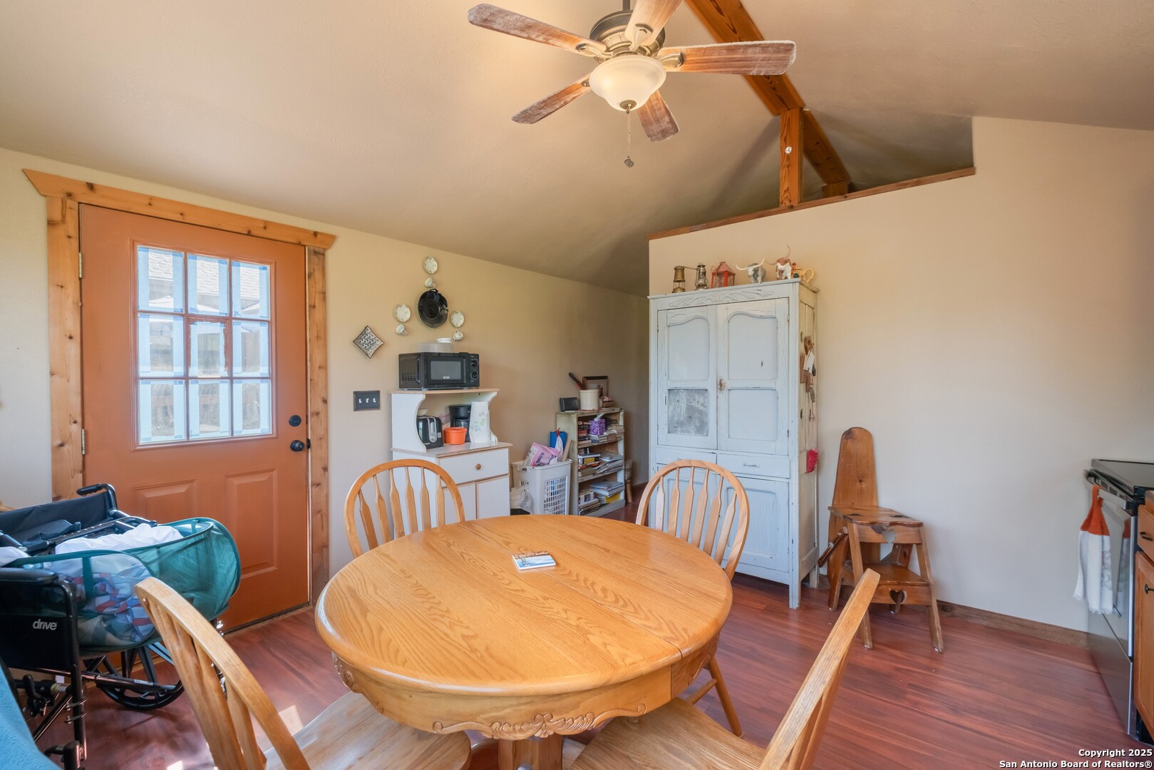 main property photo 25
