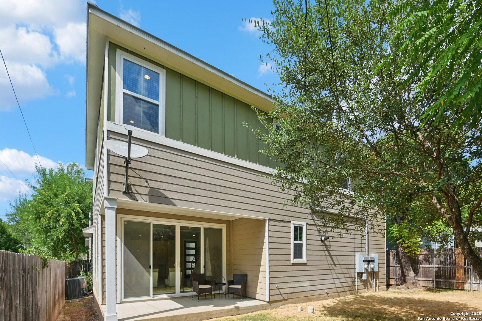 main property photo 35
