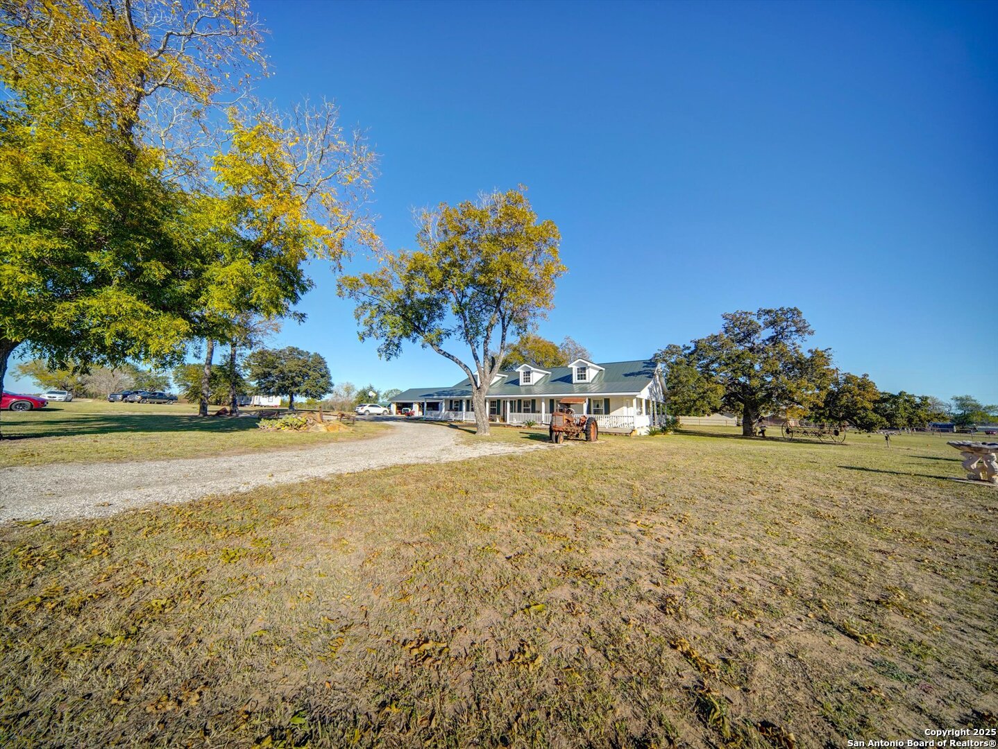 main property photo 13