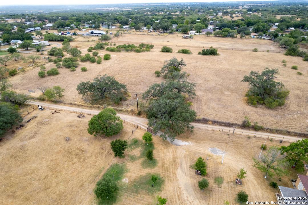 main property photo 7