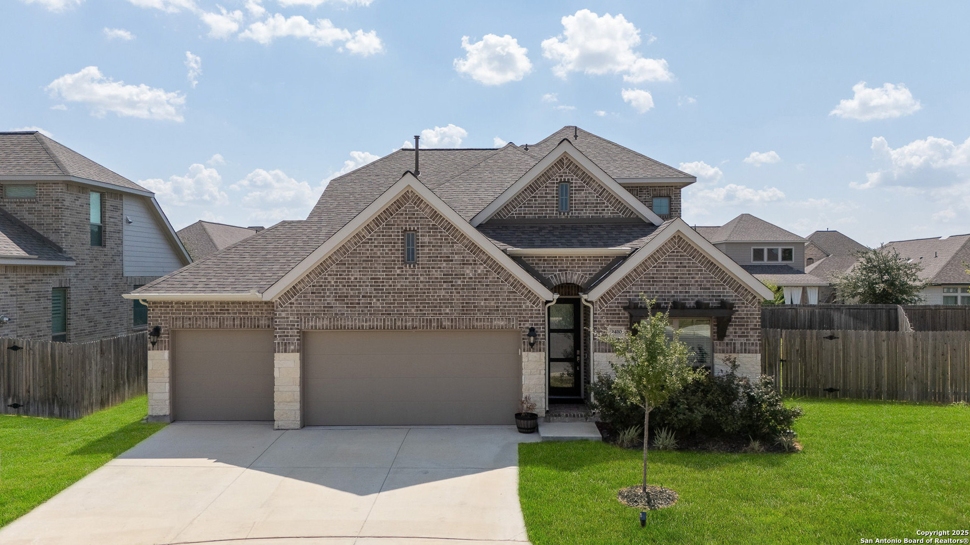 property viewer photo 2