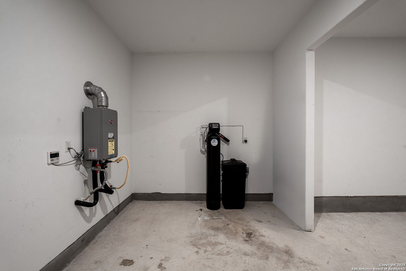 property viewer photo 41