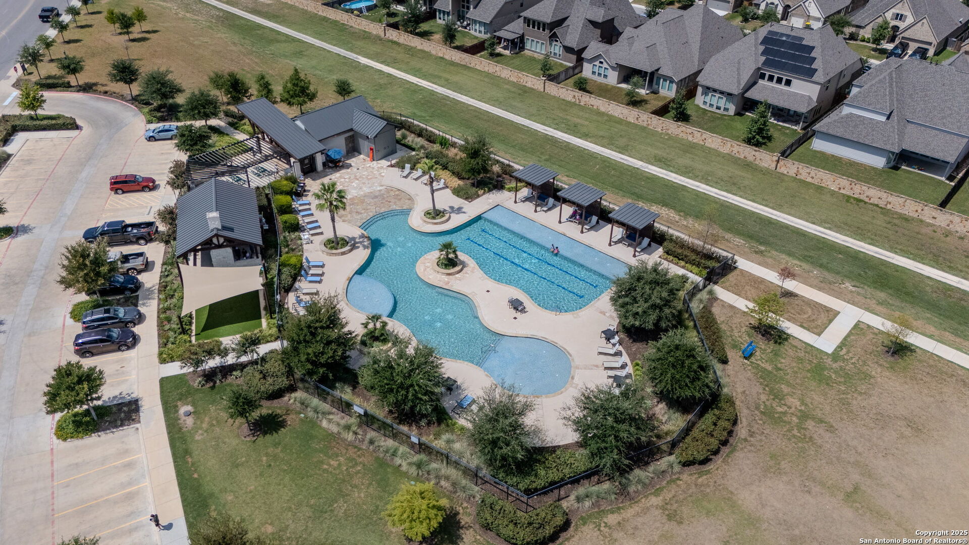 property viewer photo 48