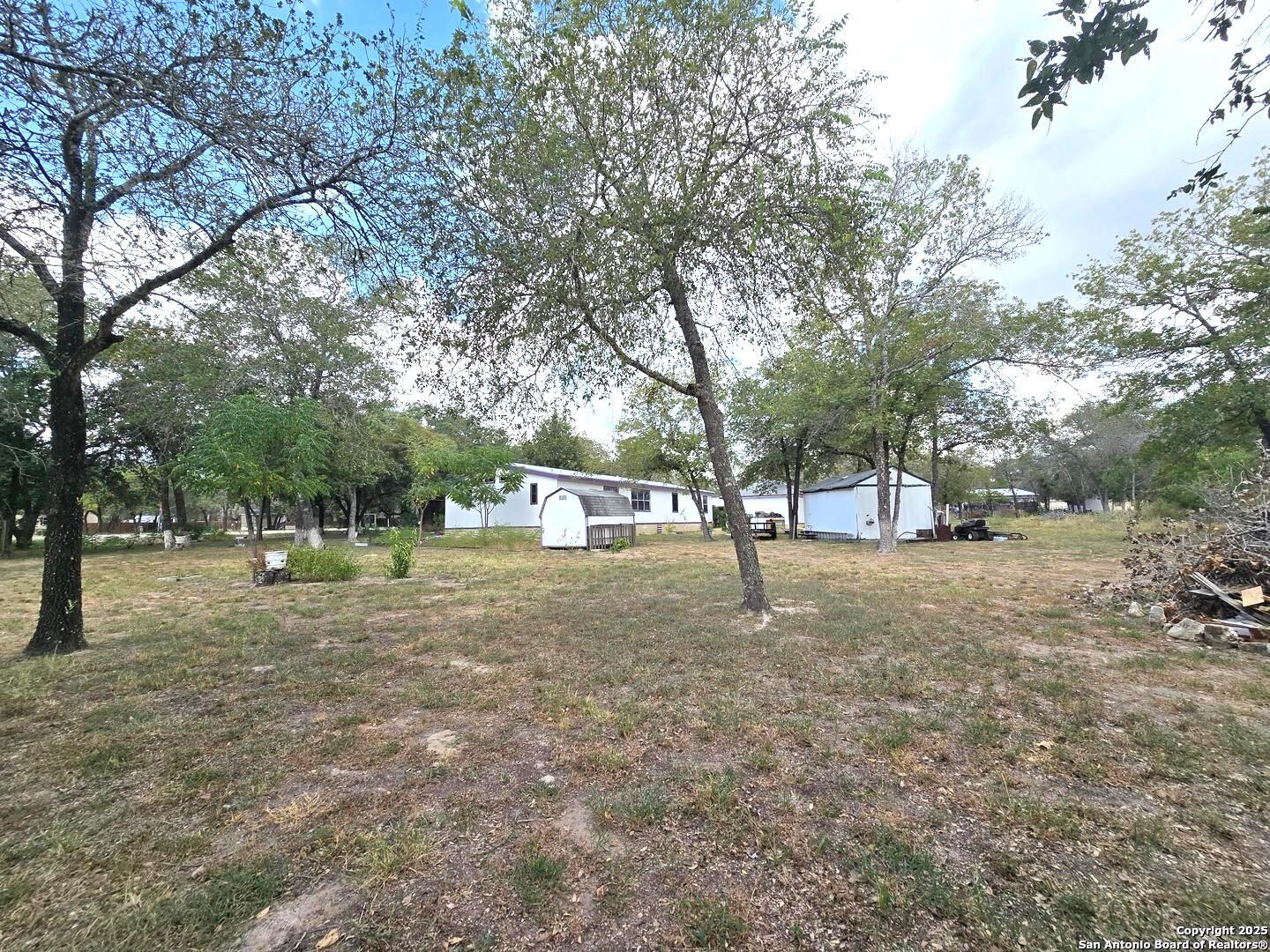 main property photo 30
