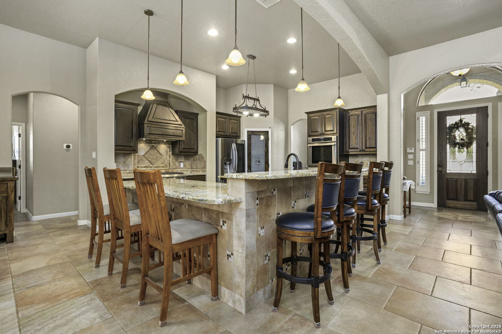 main property photo 18