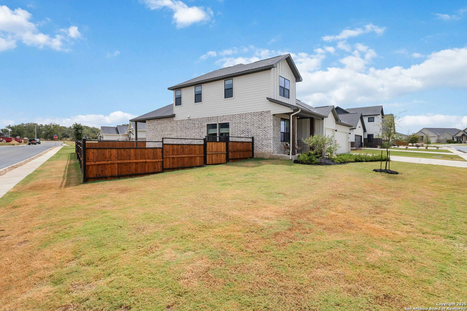 main property photo 46