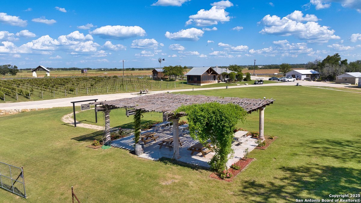 main property photo 12