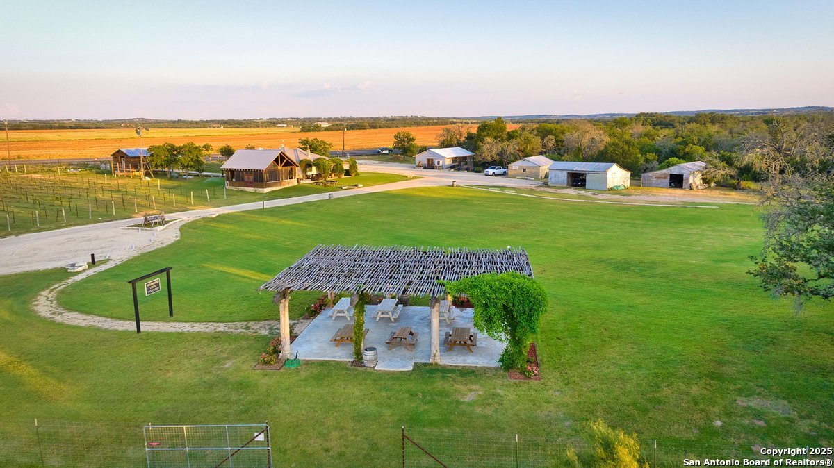 main property photo 22