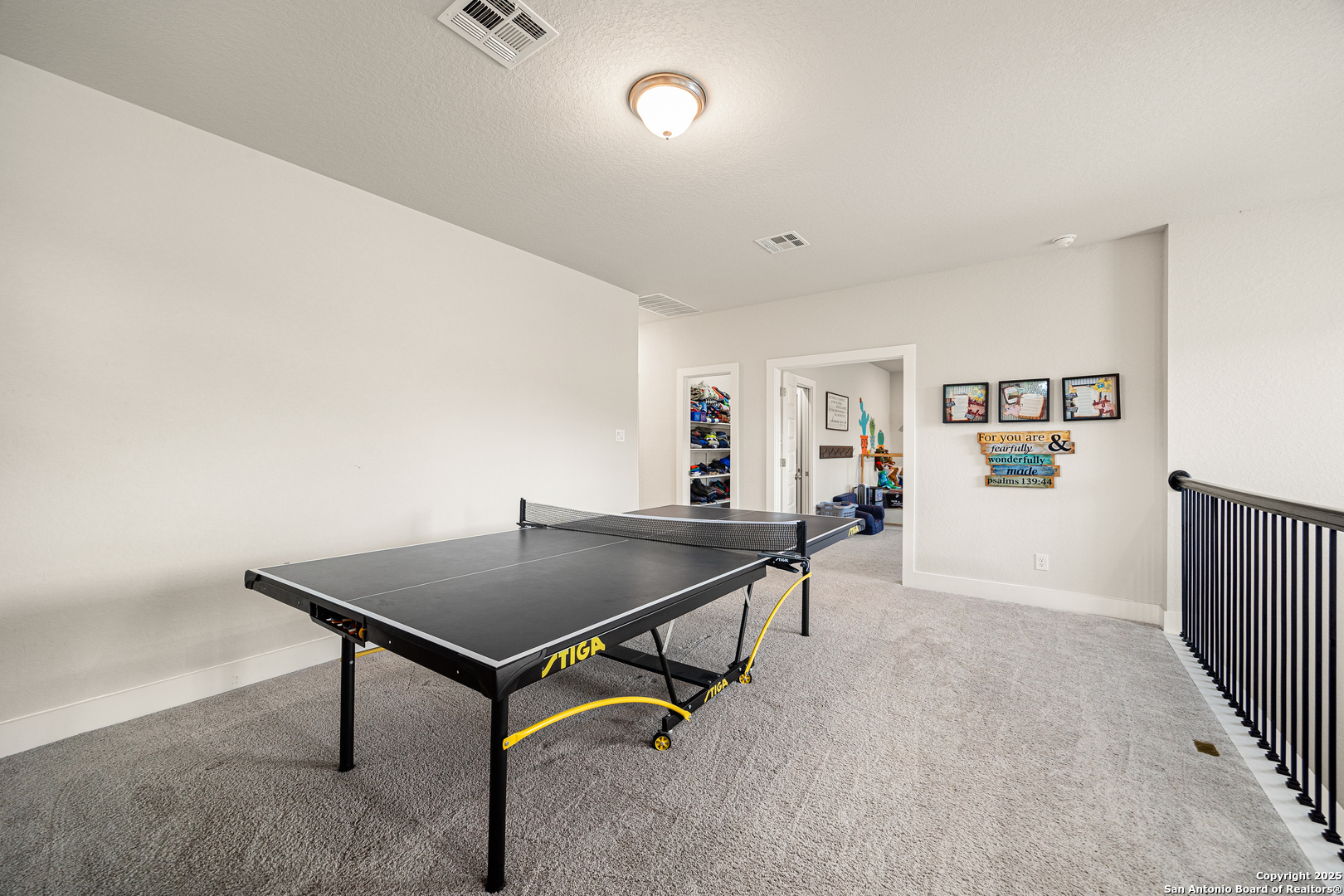 property viewer photo 20