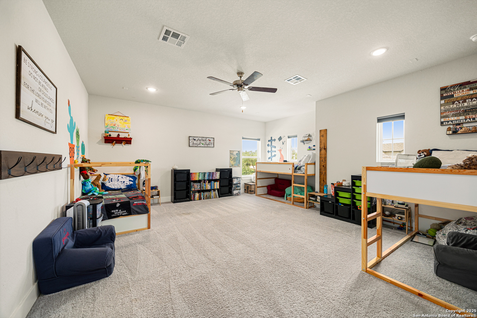 property viewer photo 22