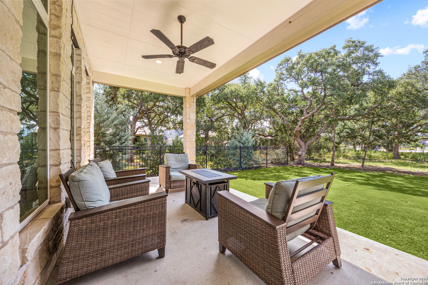 property viewer photo 34