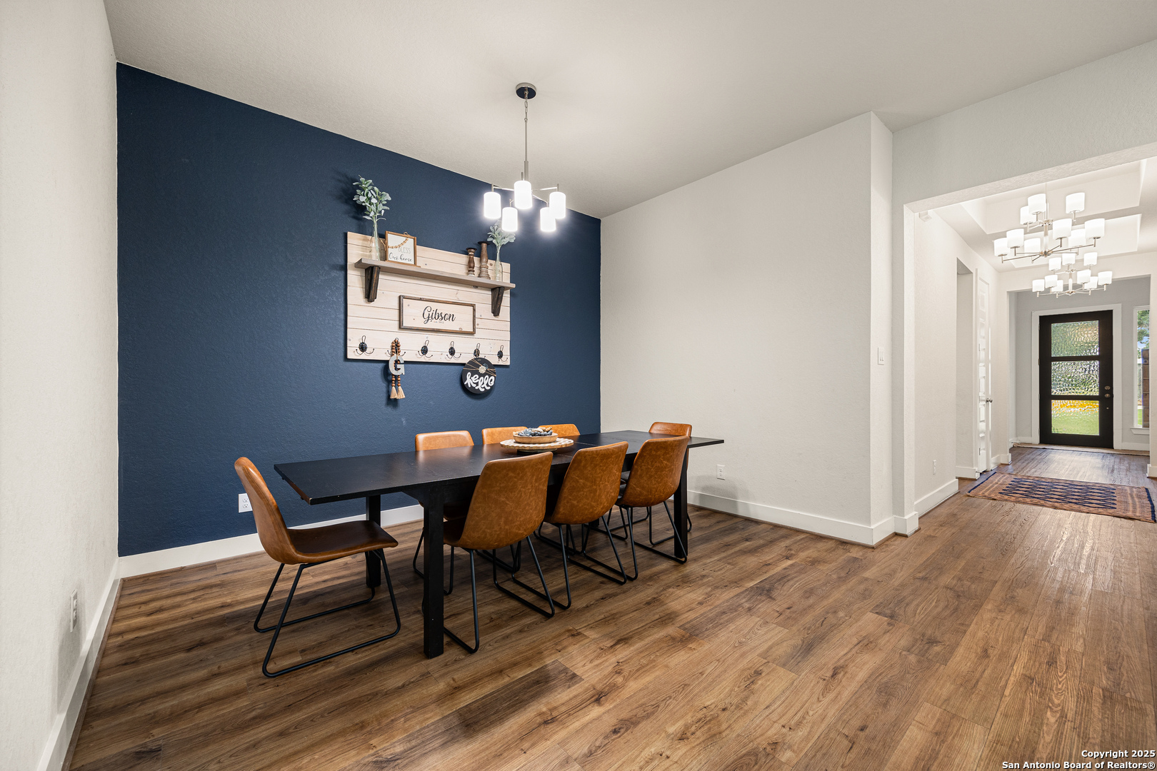property viewer photo 5