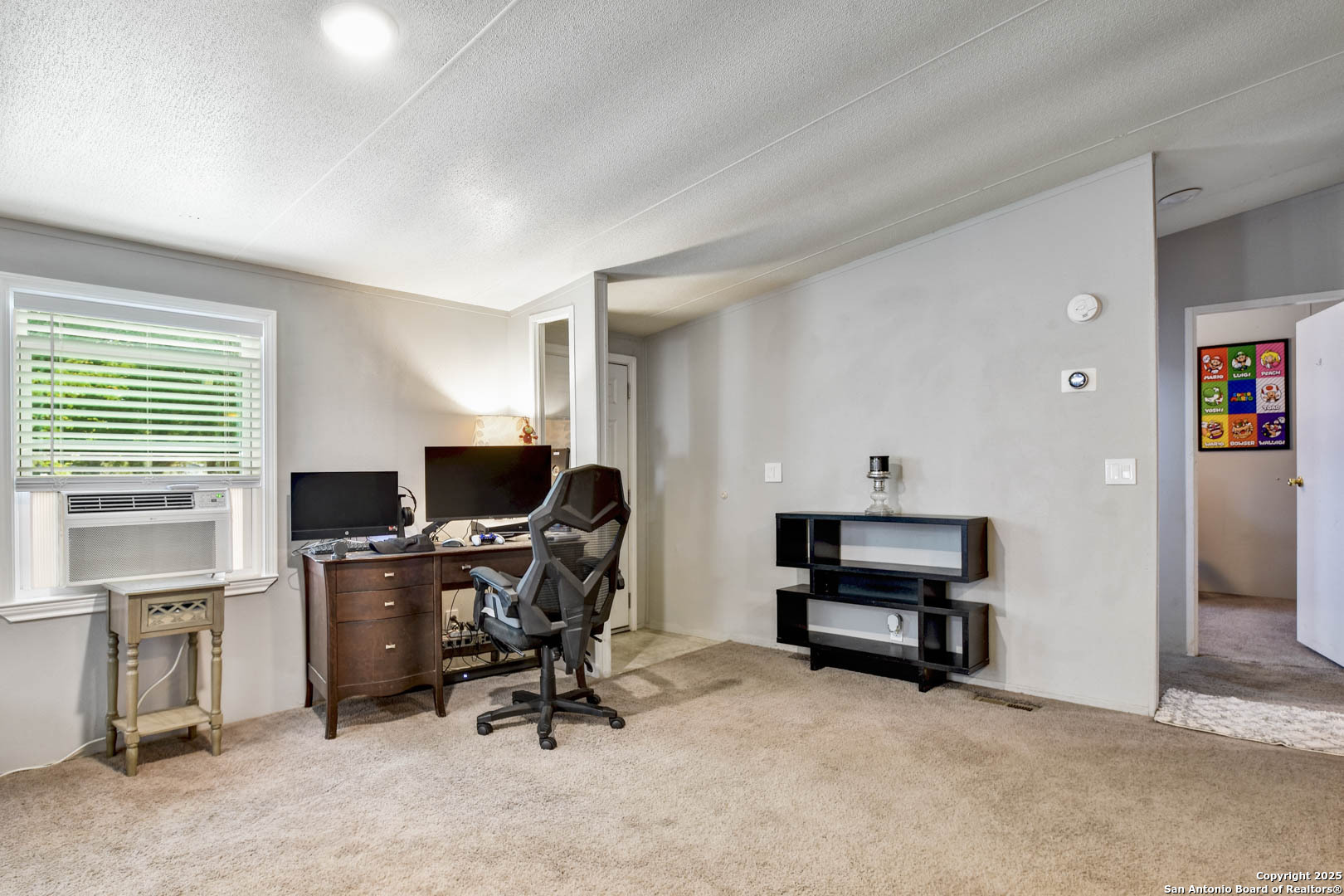 property viewer photo 13