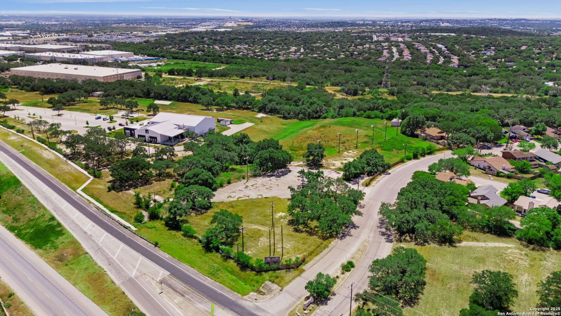 main property photo 15
