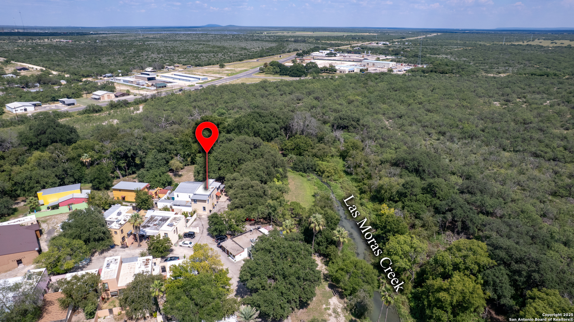 main property photo 33