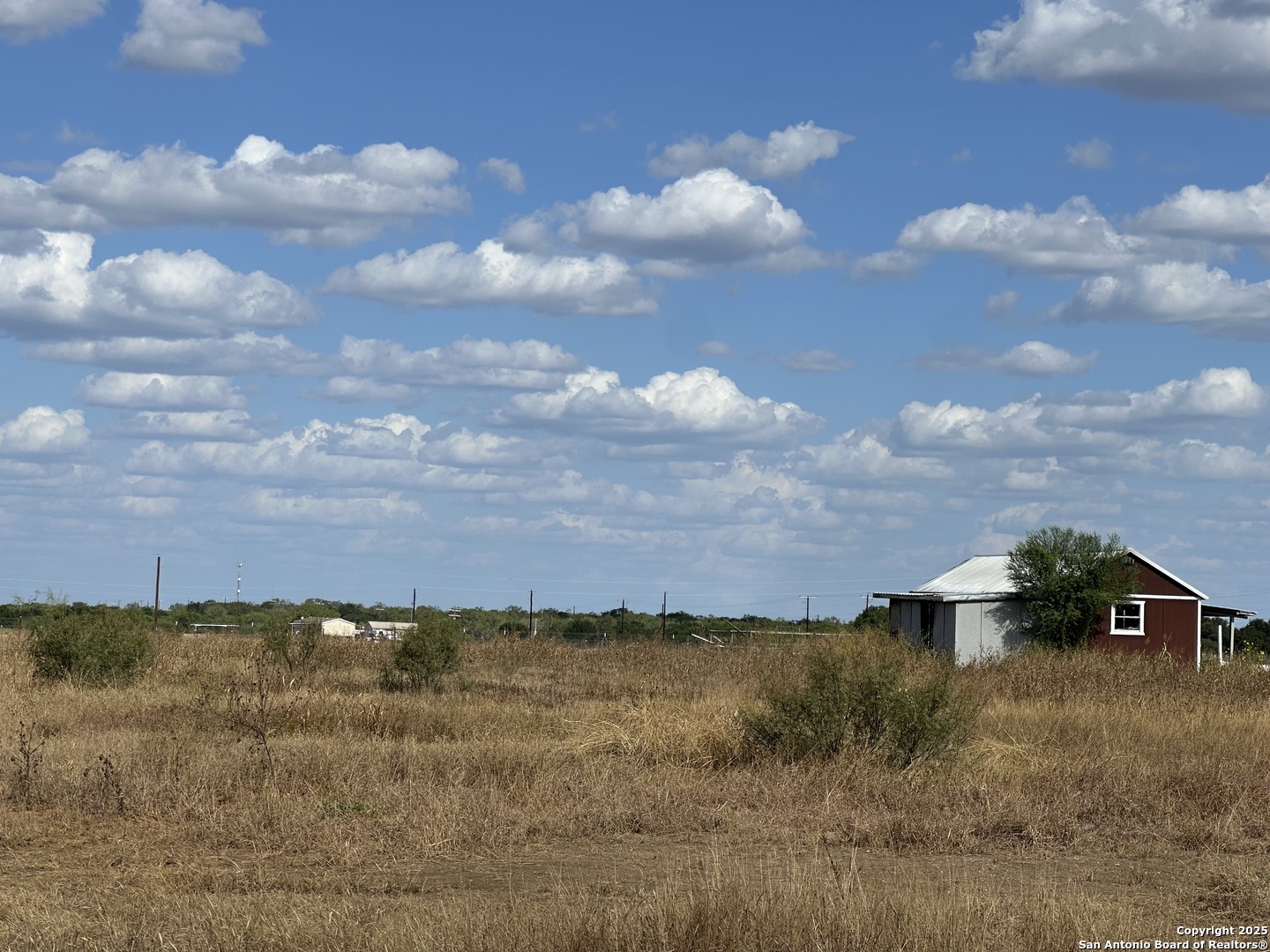 main property photo 9