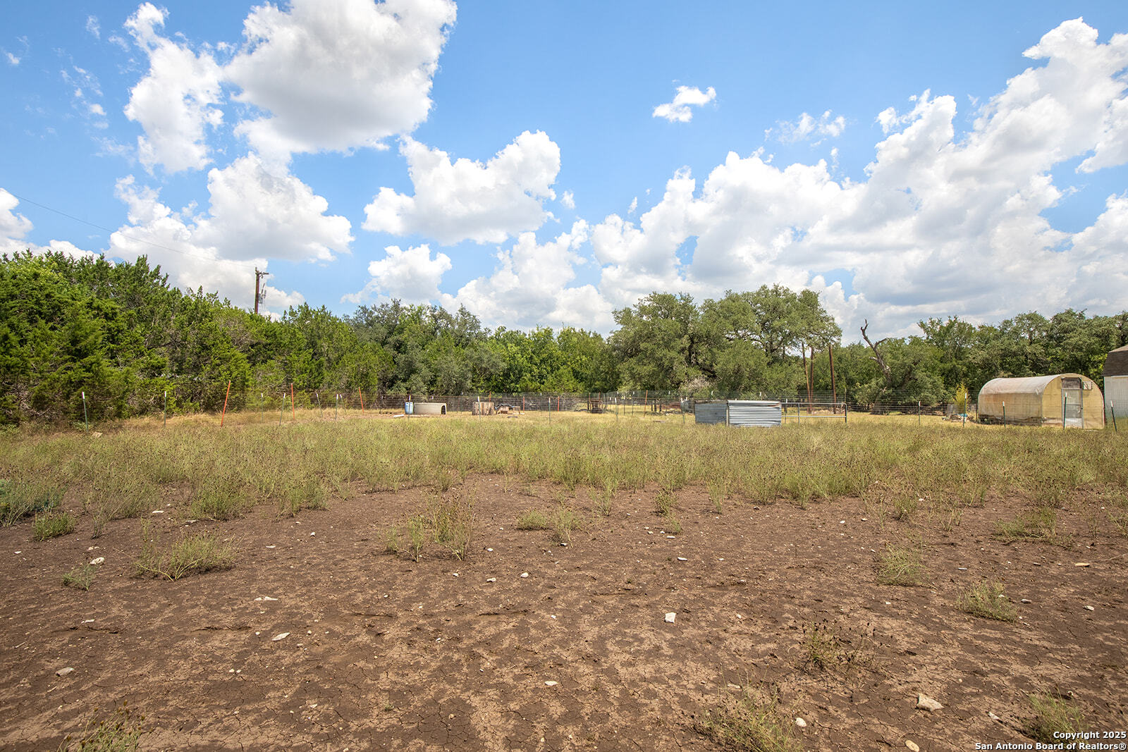 main property photo 12