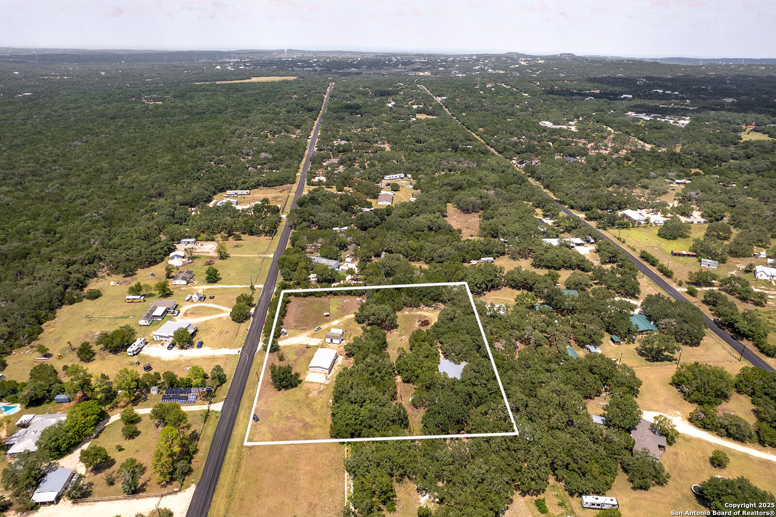 main property photo 16