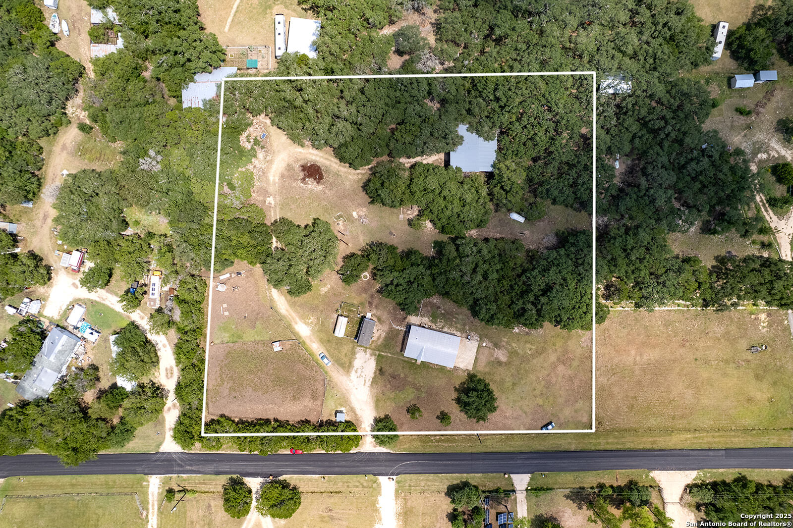 main property photo 24