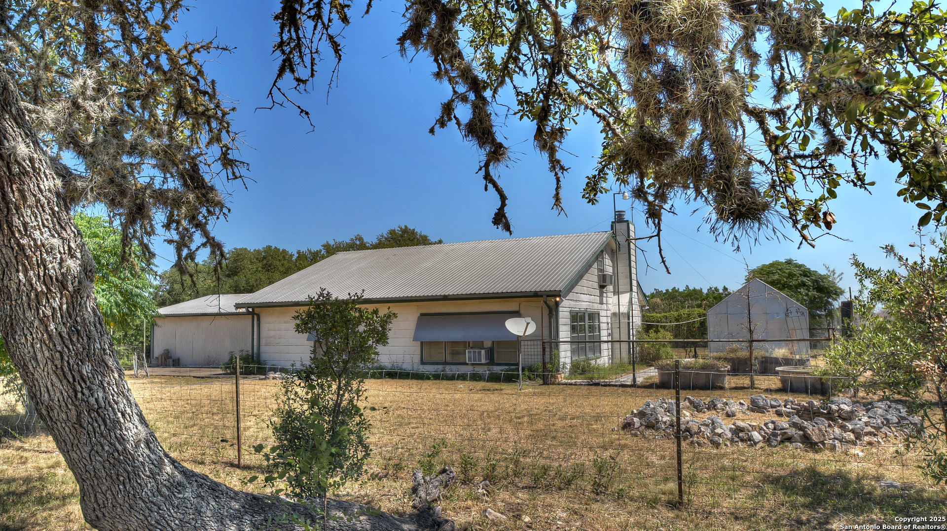 main property photo 69